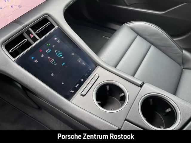 Porsche Taycan 4 Cross Turismo