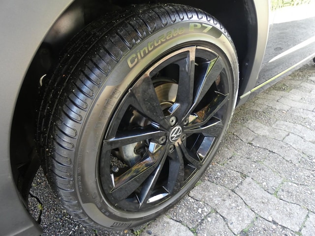 Volkswagen Taigo 1.0 TSI DSG R-Line