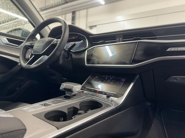 Audi S6 Avant Quattro