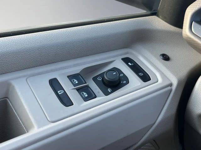 Volkswagen Multivan 2.0 TDI DSG T7