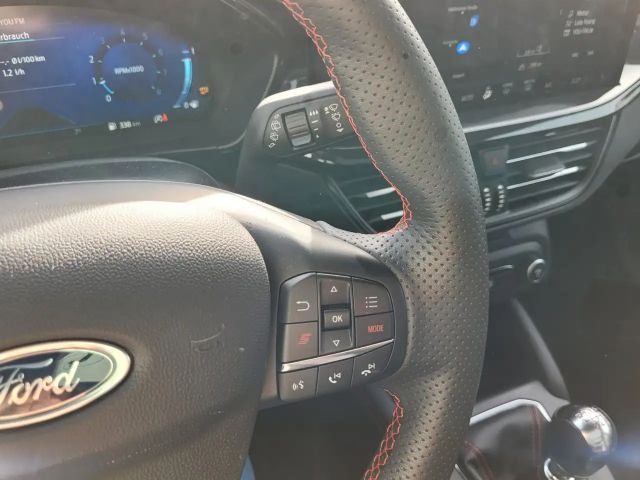 Ford Focus Limited ST Line