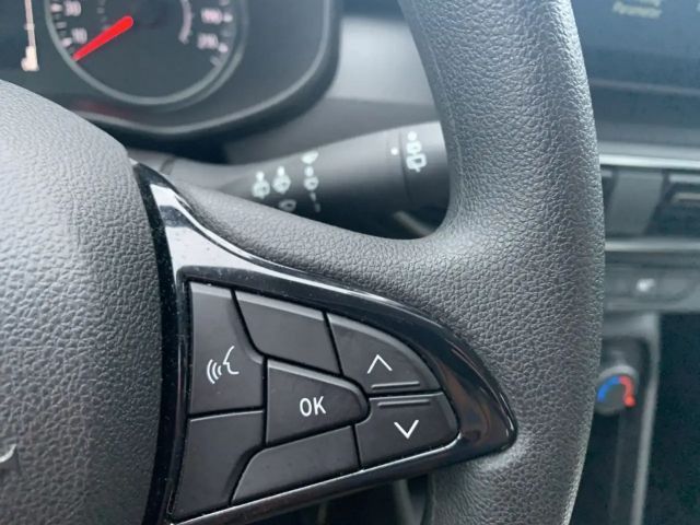 Dacia Sandero Essential