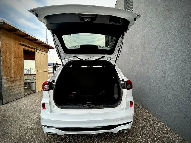 Ford Kuga EcoBoost ST Line