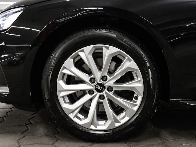 Audi A4 35 TFSI Avant S-Tronic