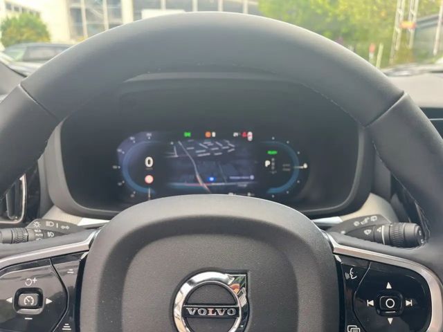 Volvo XC60 AWD Dark Plus T6