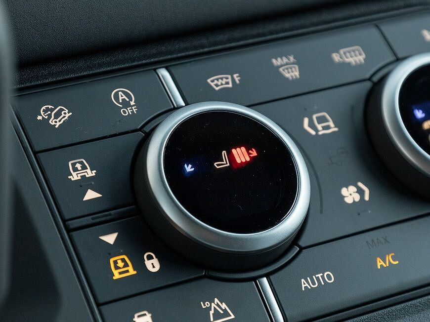 Land Rover Defender 110 Dynamic SE