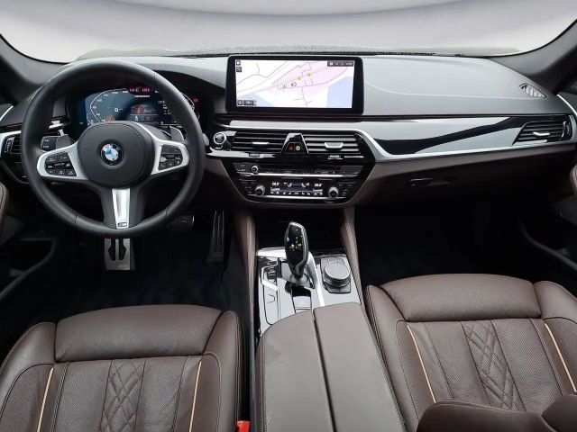 BMW 550 550i Sedan xDrive