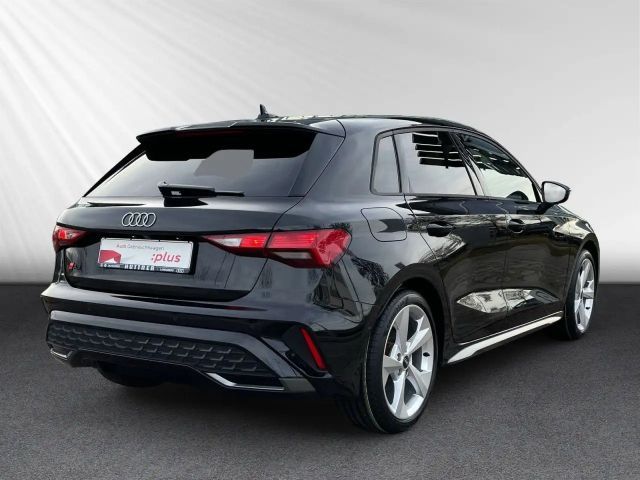 Audi A3 35 TFSI S-Line Sedan Sportback