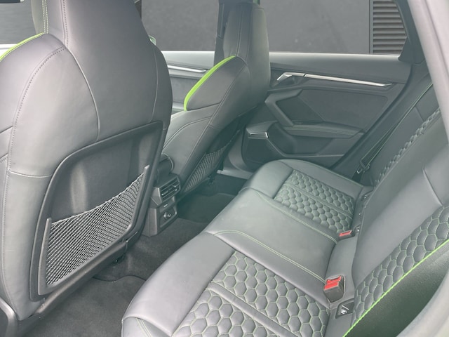 Audi RS3 Quattro S-Tronic Sedan