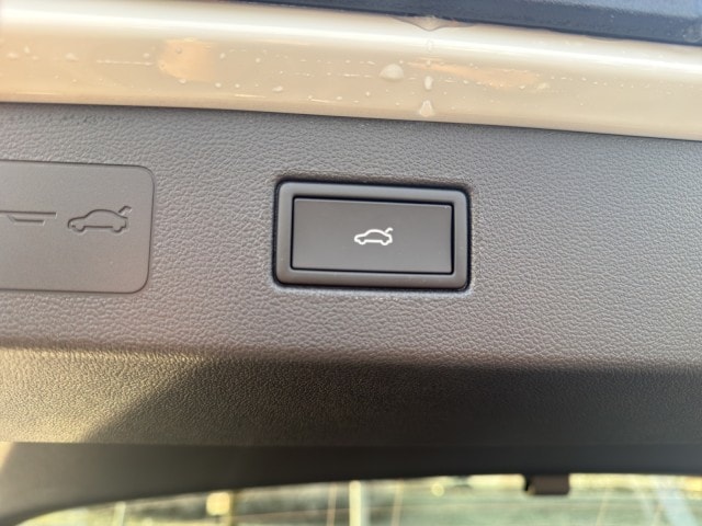 Volkswagen T-Roc 1.5 TSI DSG IQ.Drive R-Line