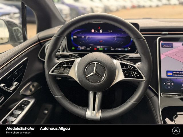 Mercedes-Benz EQE 300 Sedan