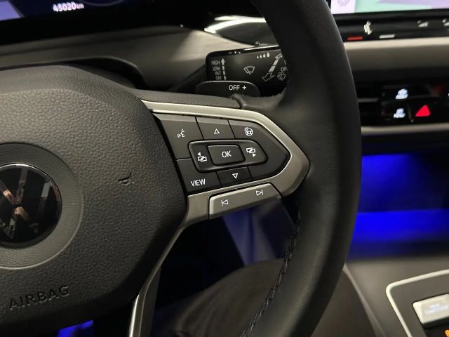 Volkswagen Golf 2.0 TSI DSG Style