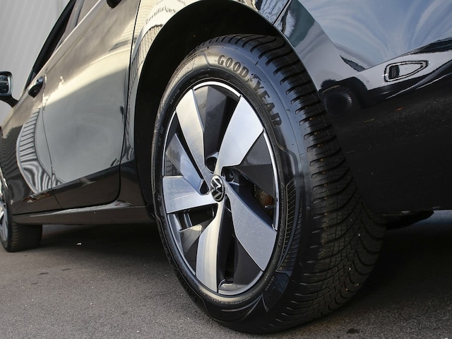 Volkswagen Passat 2.0 TDI Business DSG Variant