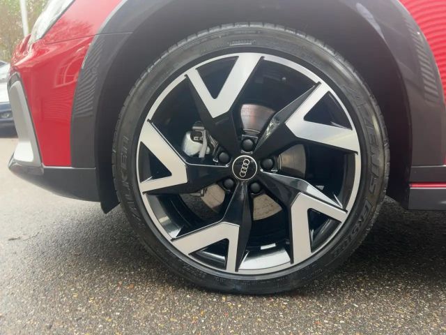 Audi A3 35 TFSI S-Line Sedan