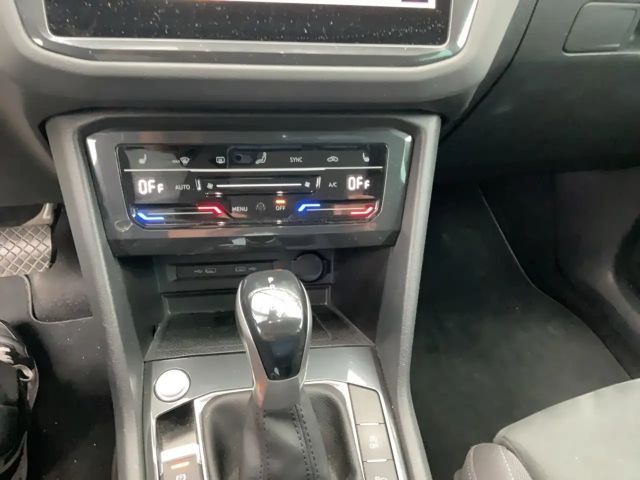 Volkswagen Tiguan 2.0 TDI Elegance Elegance