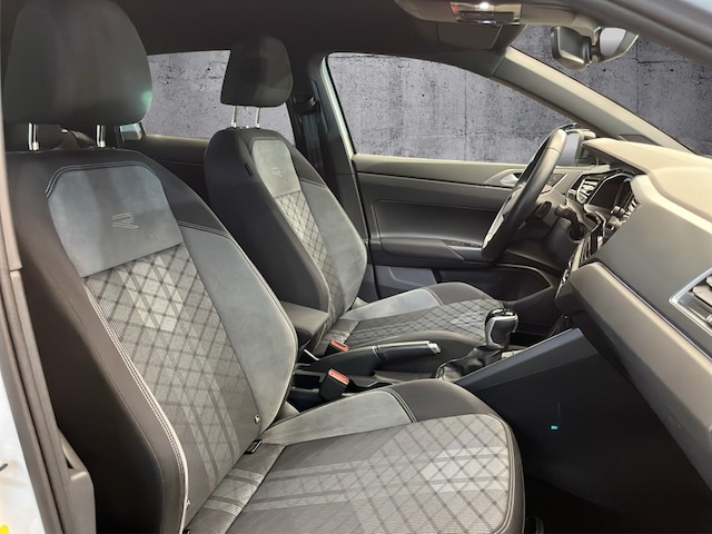 Volkswagen Taigo 1.5 TSI DSG R-Line