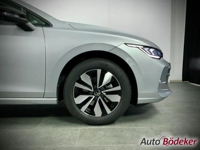 Volkswagen Golf 1.5 eTSI DSG