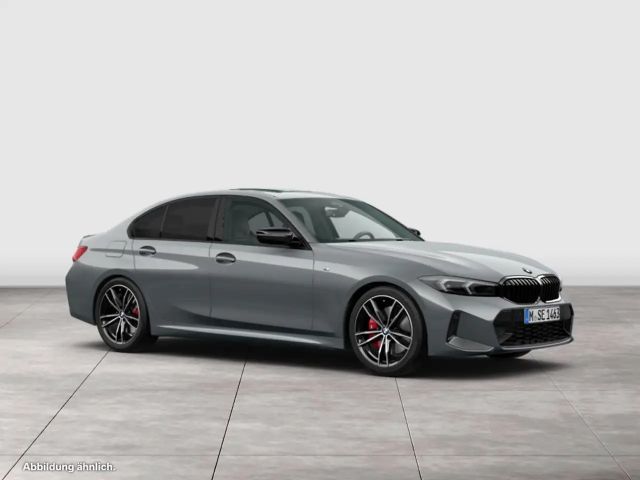 BMW 330 330d M-Sport Sedan