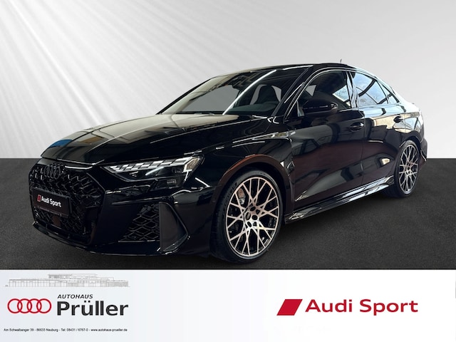 Audi RS3 Quattro S-Tronic Sedan
