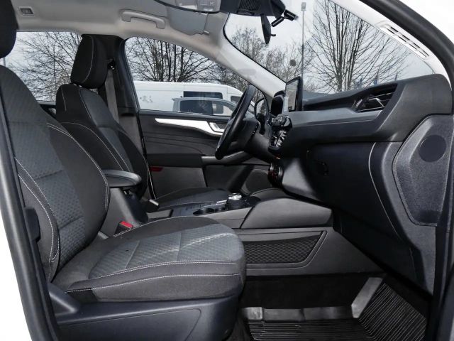 Ford Kuga Cool & Connect