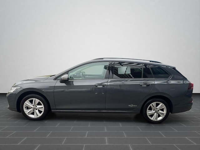 Volkswagen Golf 1.5 eTSI DSG Life Variant