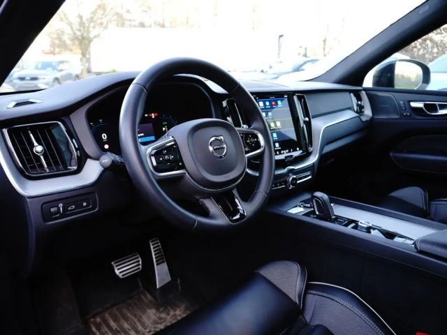 Volvo XC60 AWD R-Design Recharge