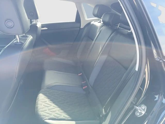 Volkswagen Taigo 1.0 TSI DSG