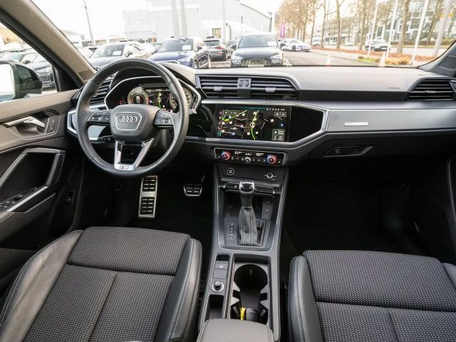 Audi Q3 35 TDI S-Line S-Tronic