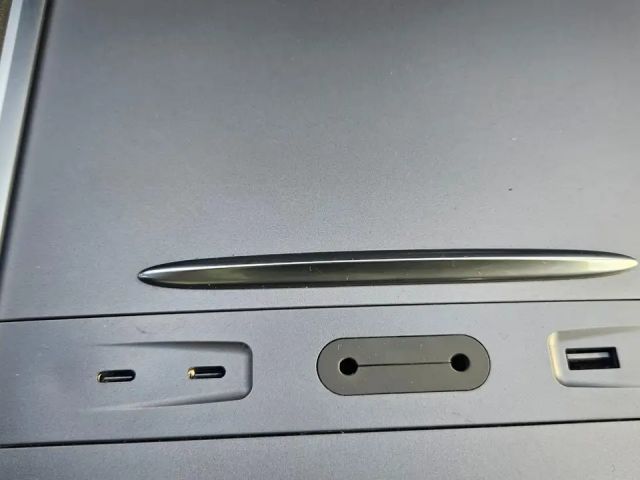 Tesla Model Y AWD Performance