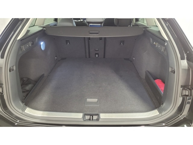 Volkswagen Passat 1.5 eTSI DSG Variant