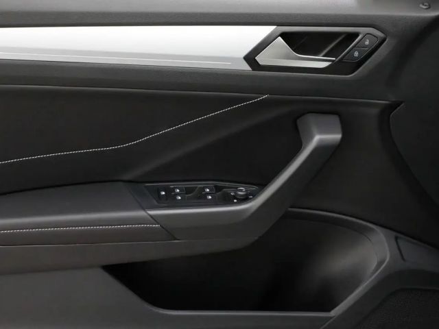 Volkswagen T-Roc 1.5 TSI DSG