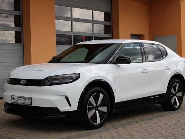 Ford Capri Extended range RWD