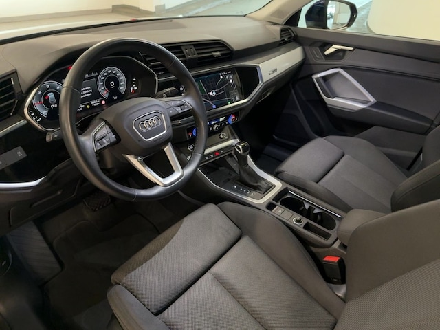 Audi Q3 35 TDI S-Tronic
