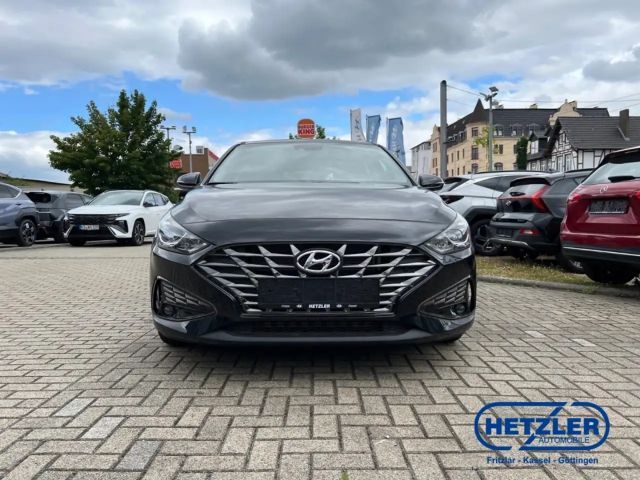 Hyundai i30 Hybrid T-GDi Trend