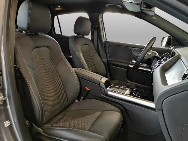 Mercedes-Benz GLA 180 Progressive