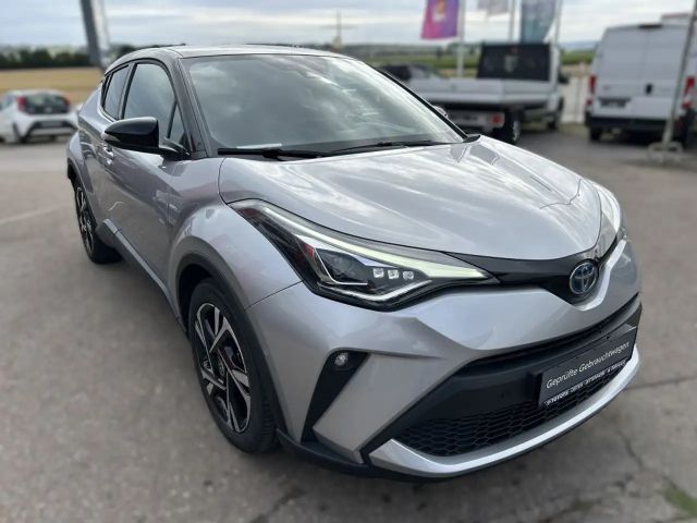 Toyota C-HR Hybride Team D
