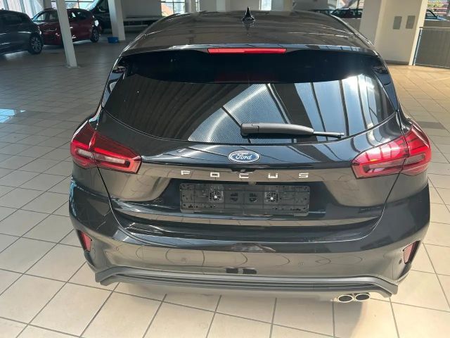 Ford Focus EcoBoost ST Line