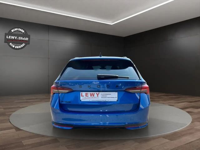 Skoda Octavia 1.5 TSI Combi Sportline