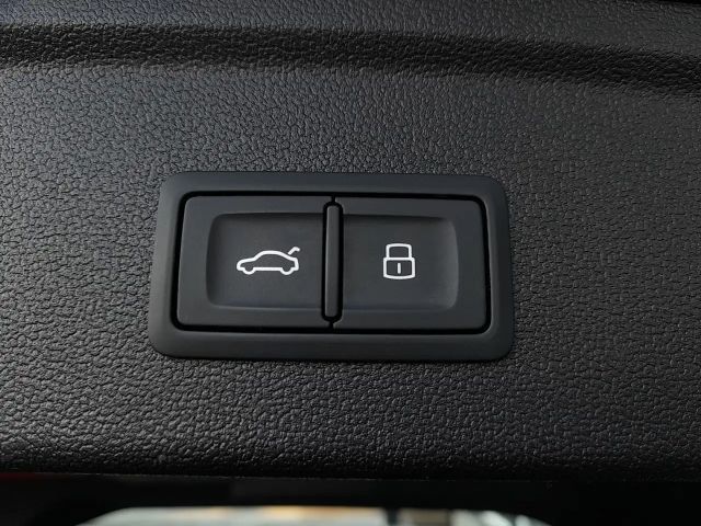 Audi A3 30 TDI Sedan