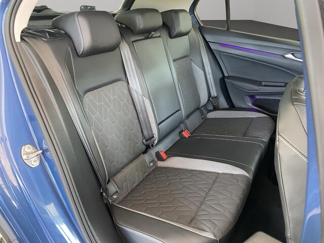 Volkswagen Golf 1.5 TSI Golf VIII