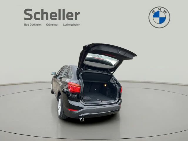 BMW X1 Advantage pakket sDrive18i