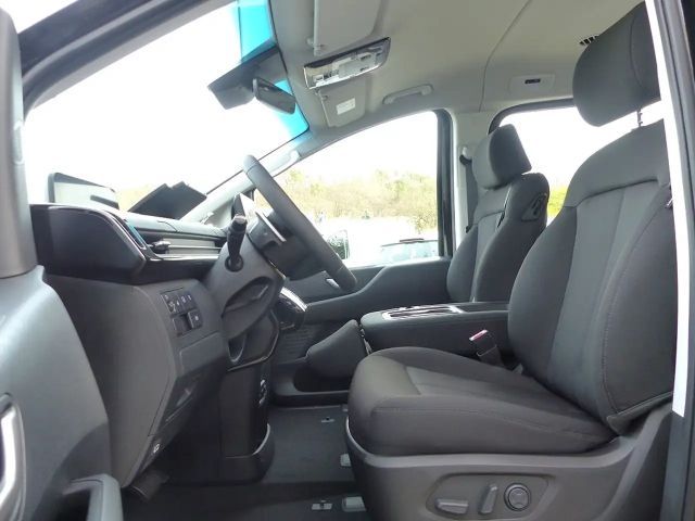 Hyundai Staria Trend