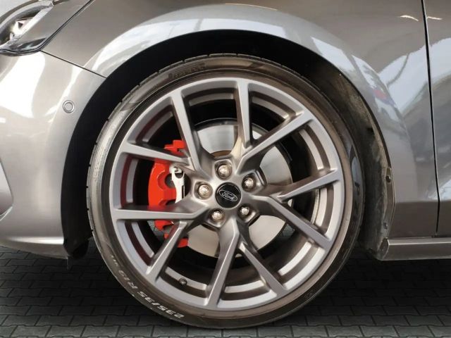 Ford Focus EcoBoost ST Line Wagon