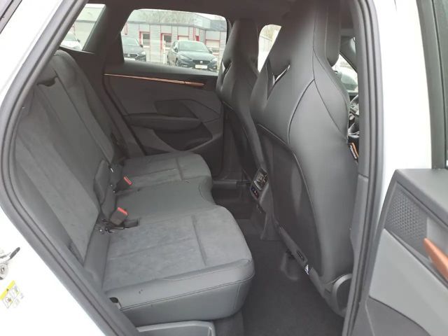 Cupra Terramar 1.5 e-Hybrid