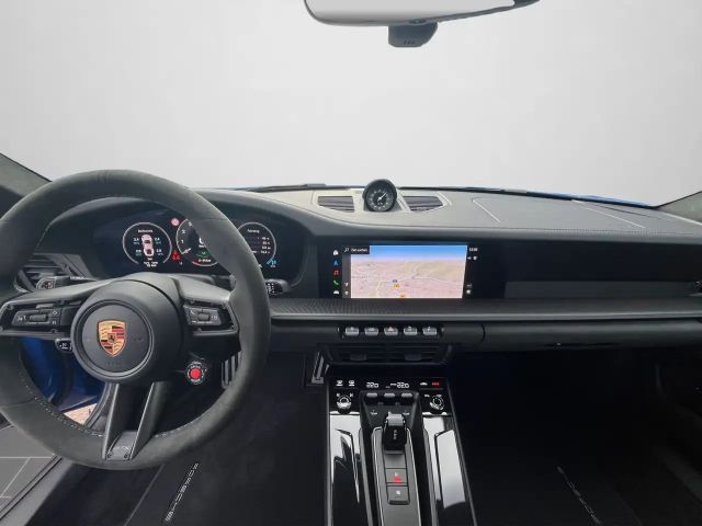 Porsche 992 Carrera Coupé GTS