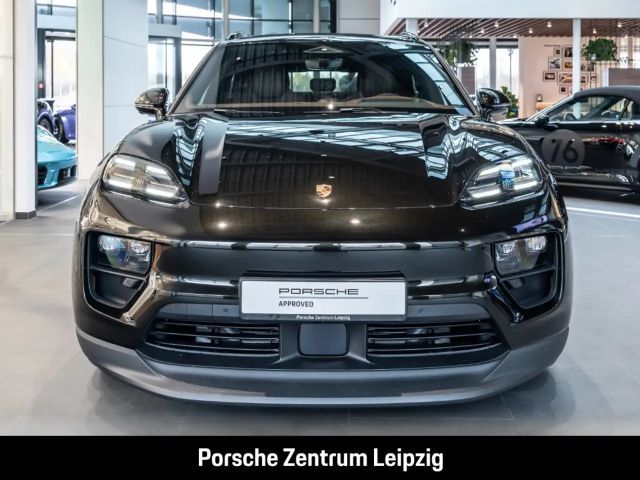 Porsche Macan 4