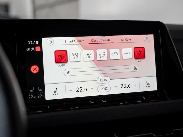 Volkswagen Golf 2.0 TSI DSG