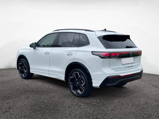 Volkswagen Tiguan 4Motion DSG R-Line