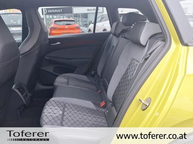 Volkswagen Golf DSG R-Line Variant