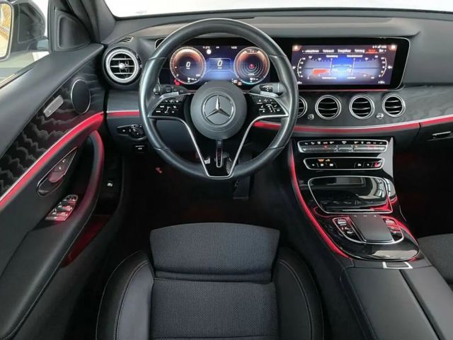 Mercedes-Benz E 300 E 300 de